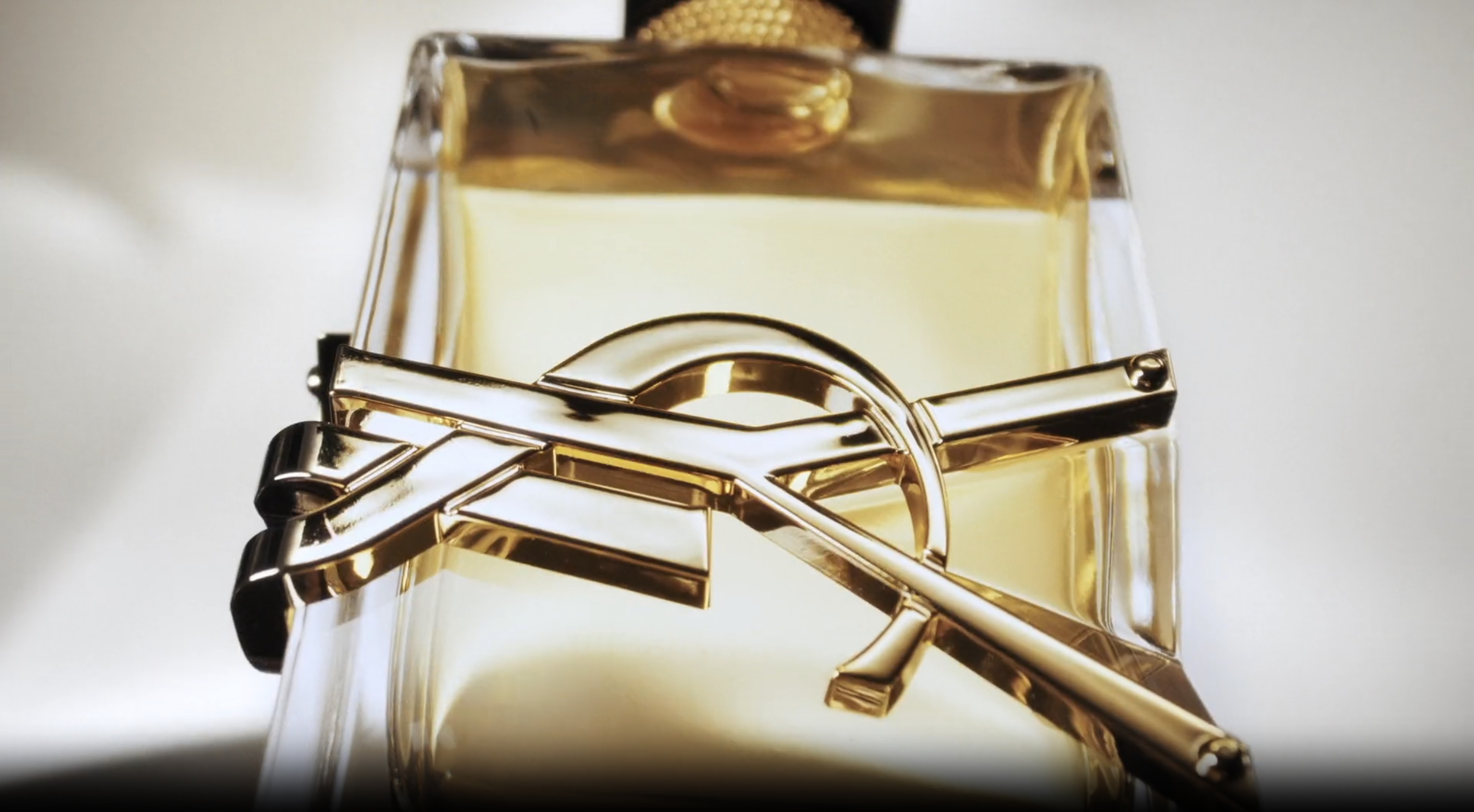 Cuuut, project-player: YSL / Libre (fig. 4)