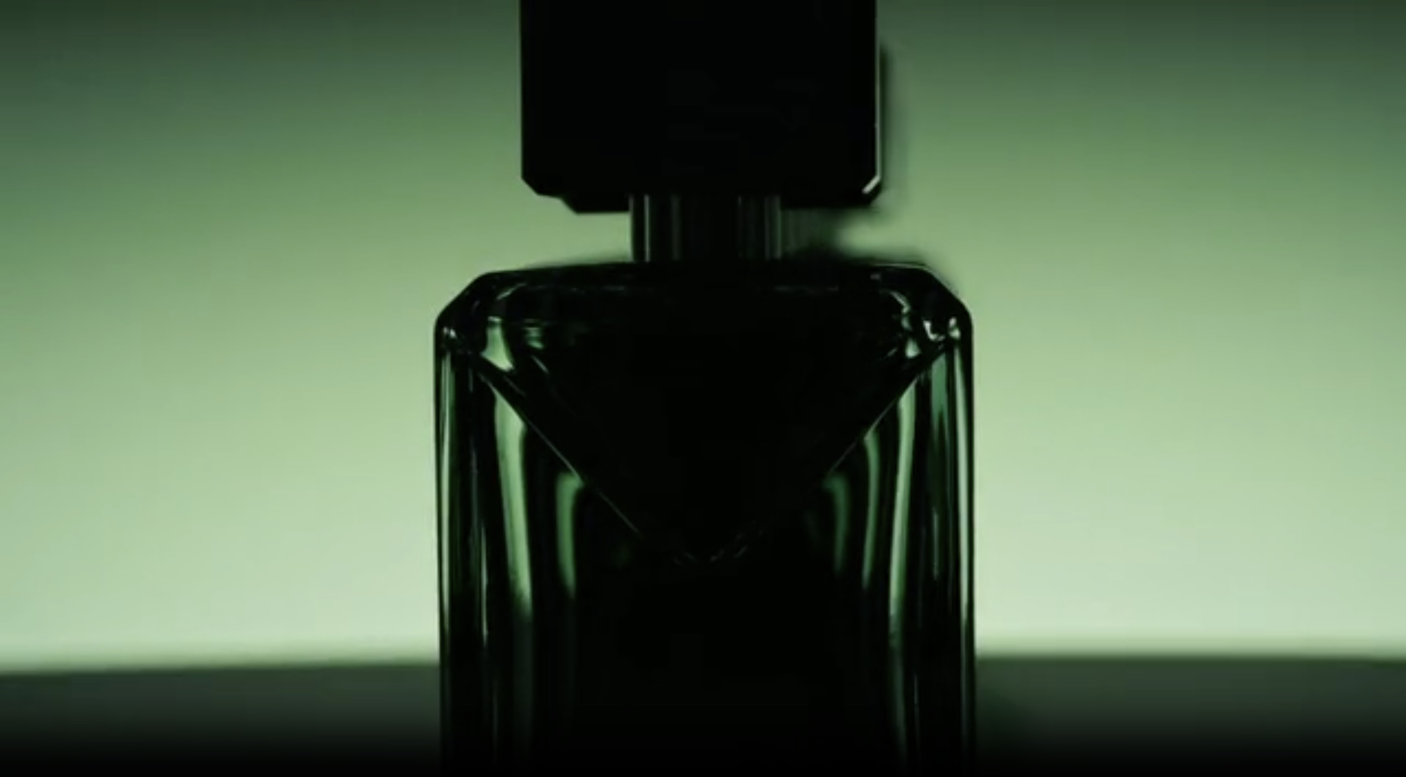 Cuuut, project-player: Prada / Paradigme (fig. 3)