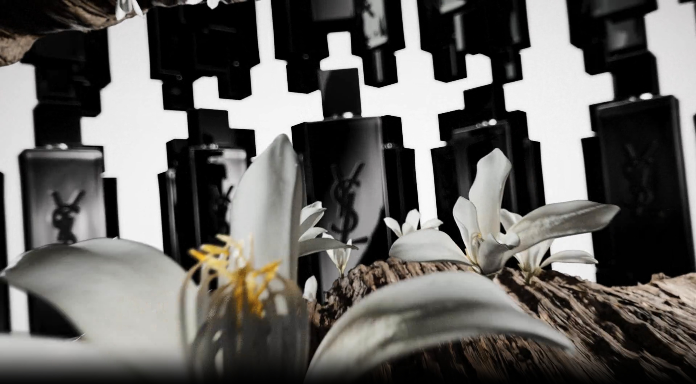 Cuuut, project-player: YSL / MYSLF (fig. 3)