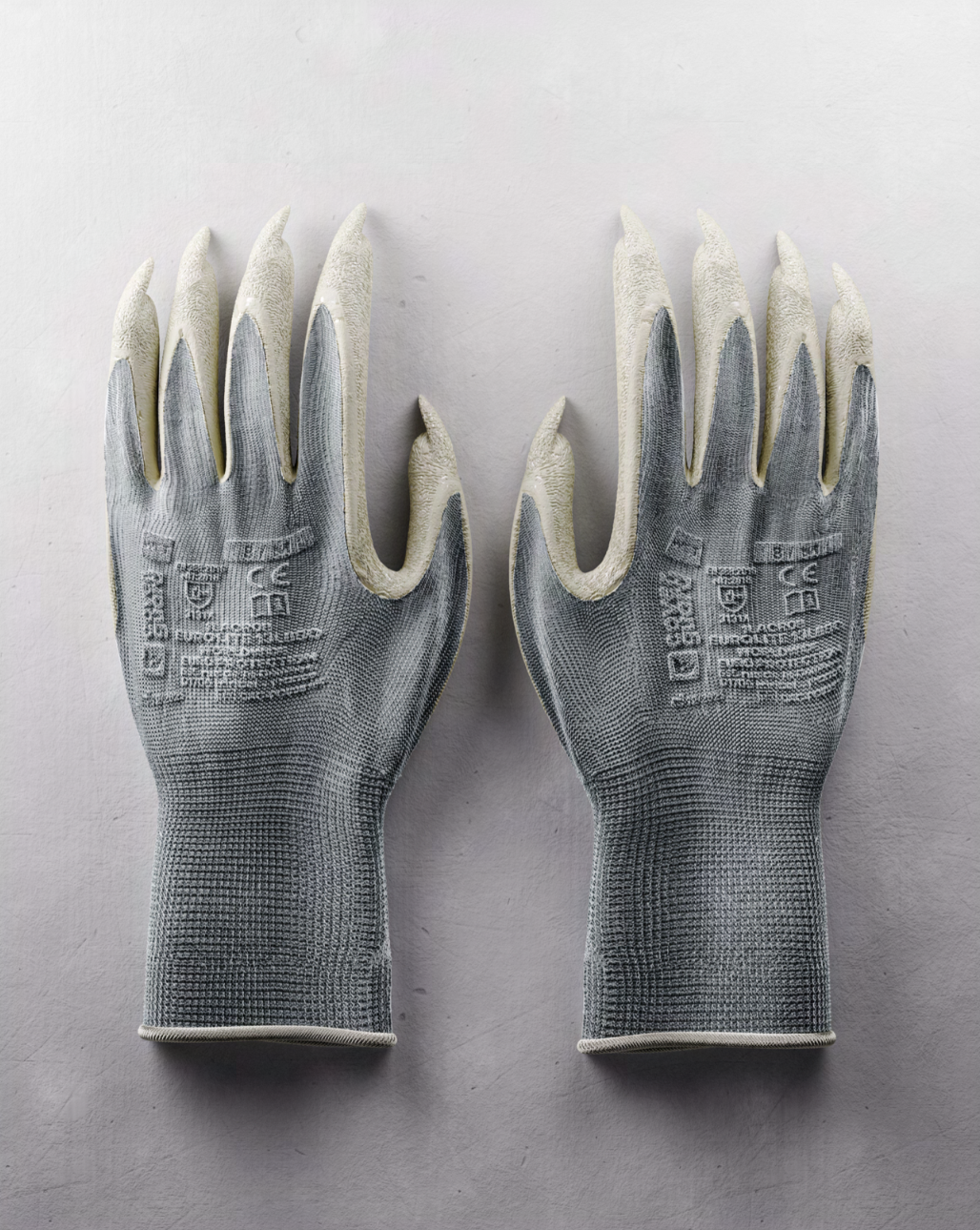 Cuuut, project-slider: Girls In Construction (fig. 6)