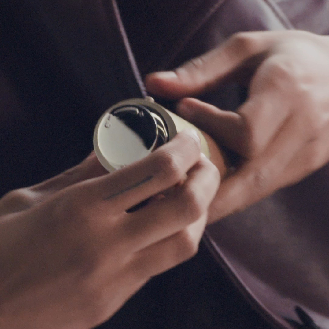 Cuuut, project-player: Clarins / Double Serum Foundation (fig. 1)